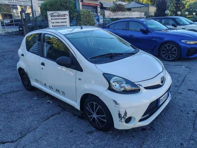 Toyota Aygo Aygo I 2012 5p 1.0 Active connect