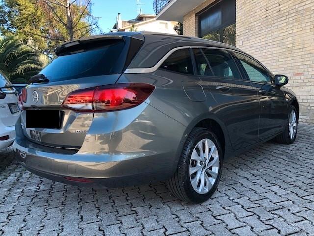 Opel Astra 1.4 Turbo 110CV EcoM Sports Tourer Innovation