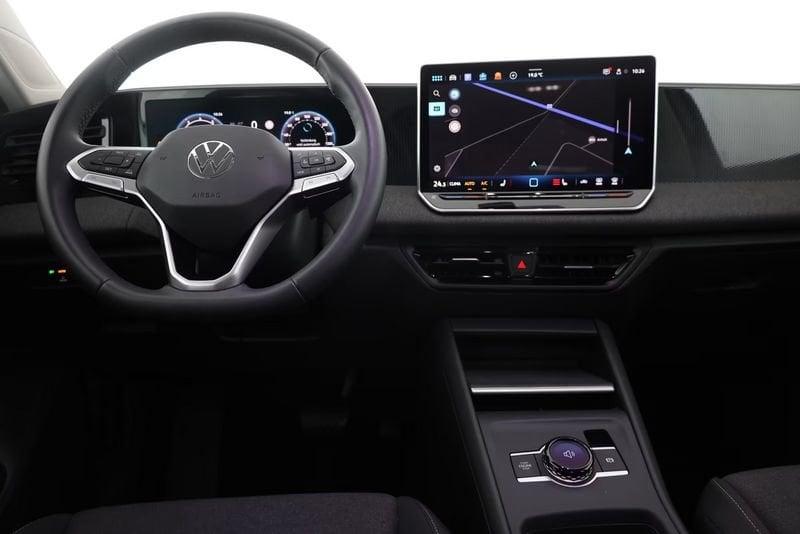 Volkswagen Tiguan 1.5 eTSI 96KW ACT DSG NAVI CAMERA LED