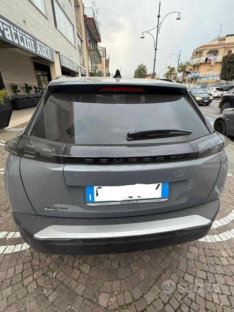 2024 PEUGEOT 2008 1.2cc 100cv S&S "ALLURE"