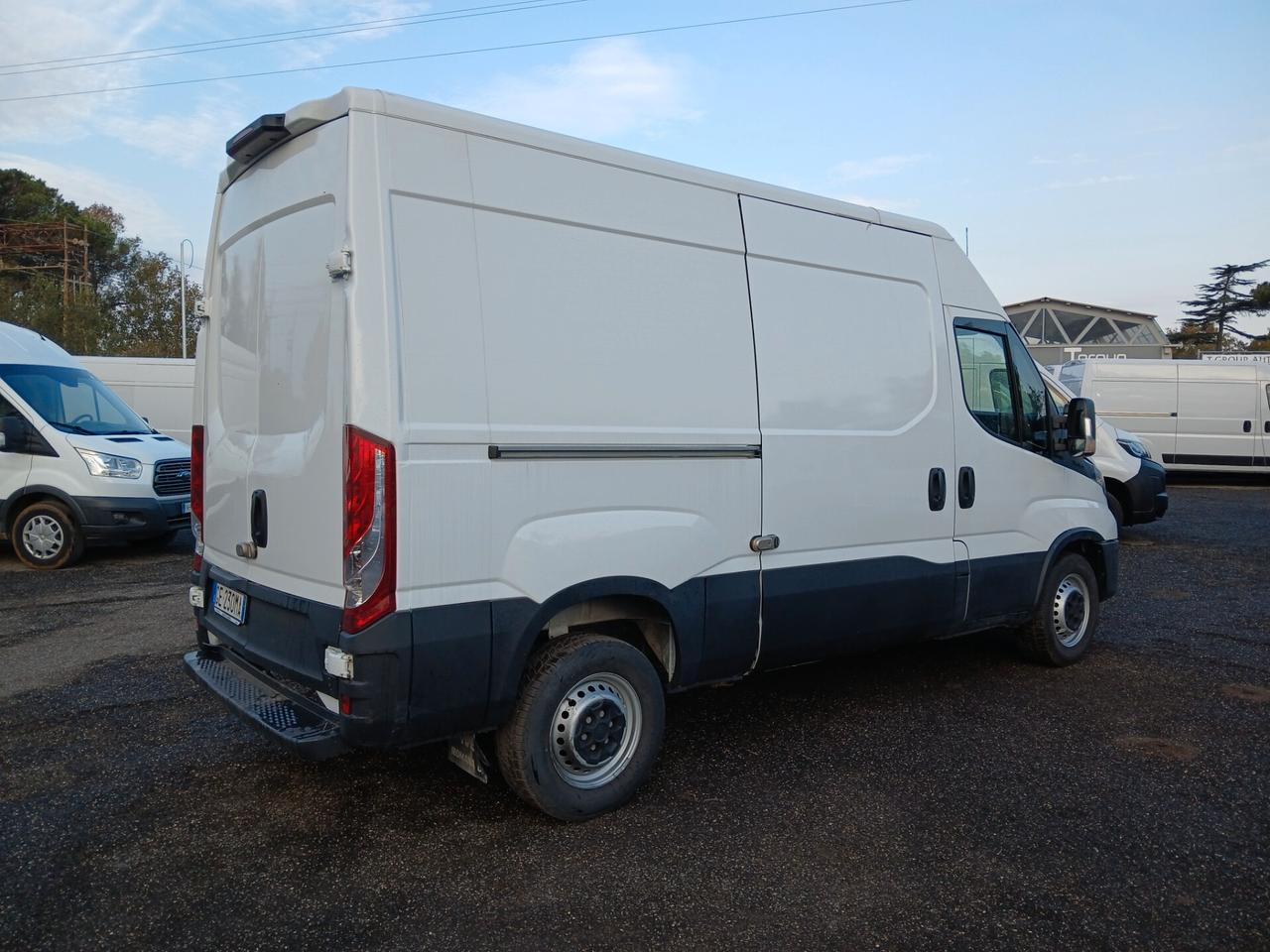 Iveco Daily 35S12V 2.3 HPT PC-TM Furgone