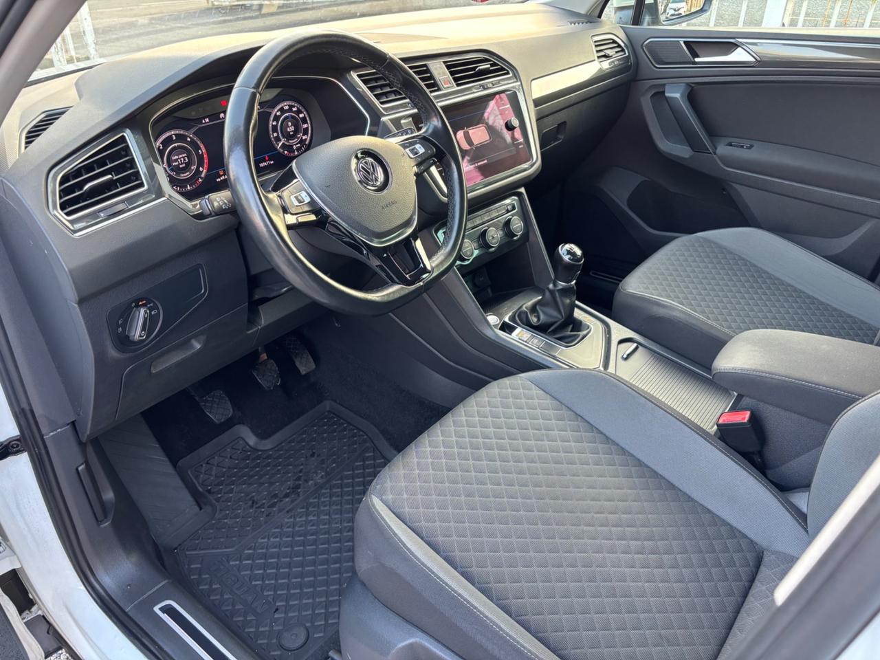 VW TIGUAN 1.6TDI 116CV FULL OPT 100.000KM