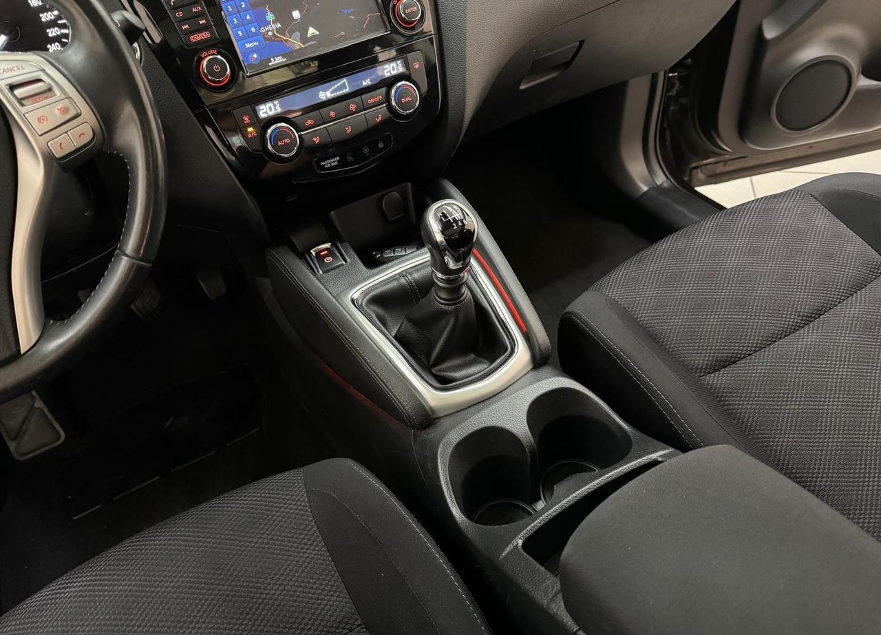 Nissan Qashqai 1.5 dCi 110/CV Allestimento Tekna