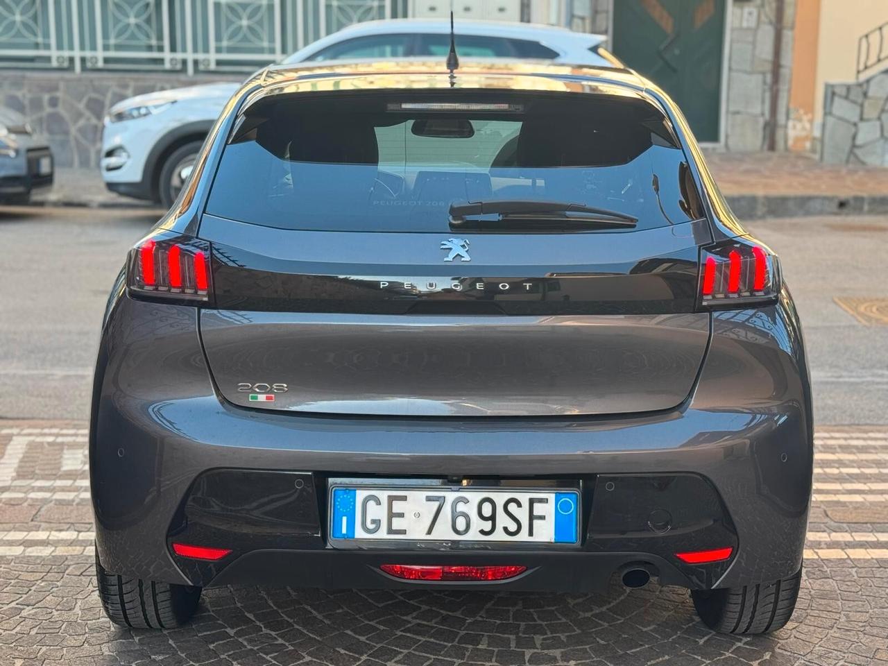 Peugeot 208 BlueHDi 100 Allure Pack