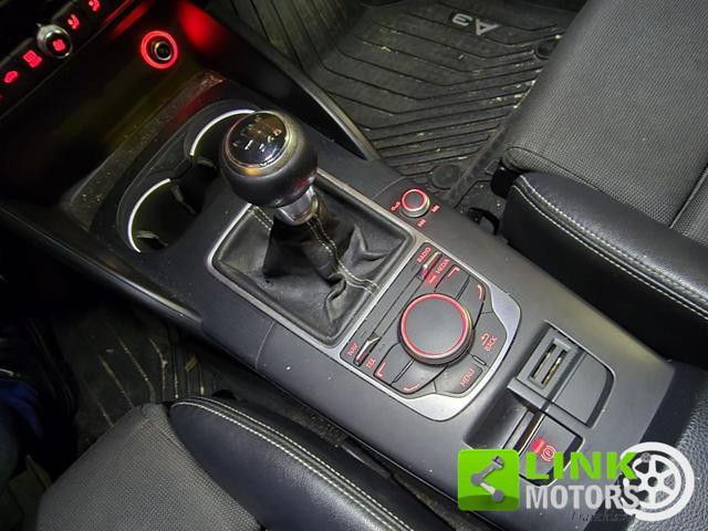 AUDI A3 Sedan 2.0 TDI S-Line *Tetto*