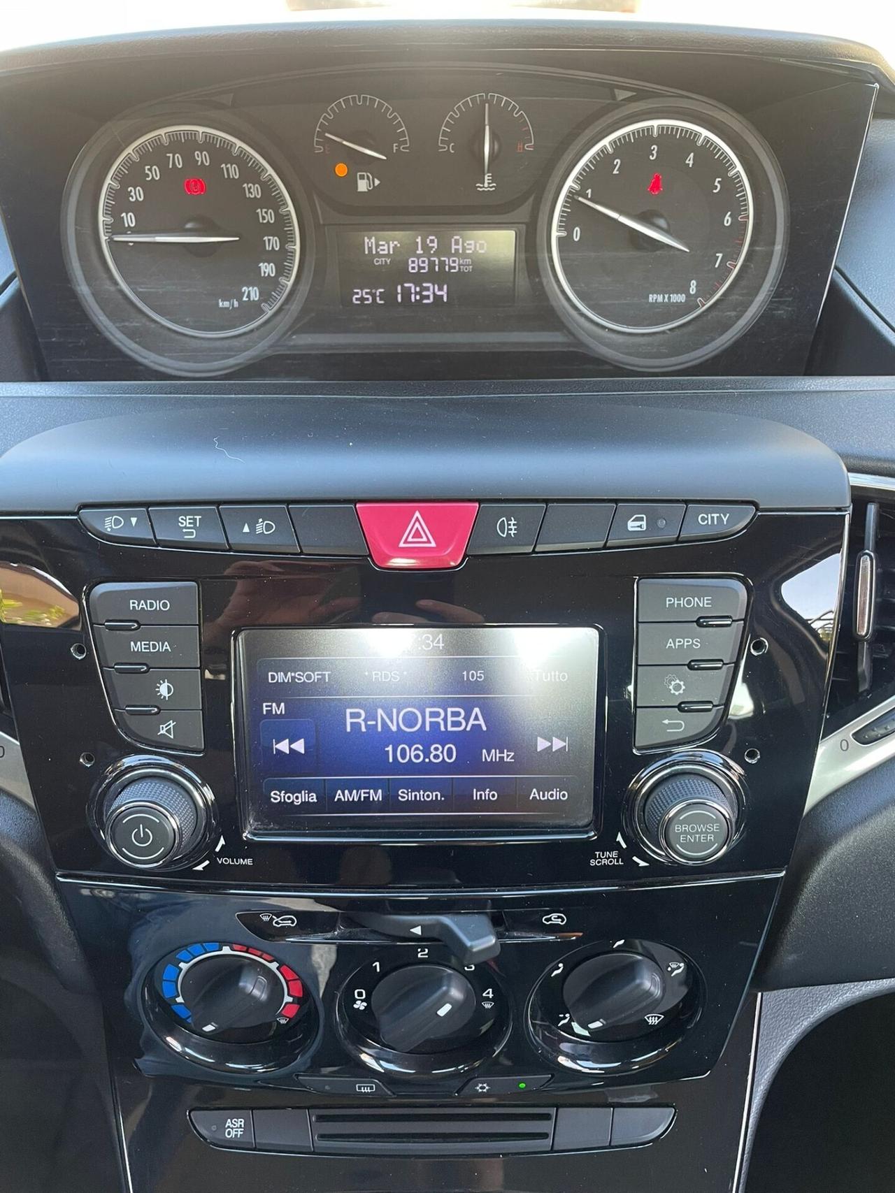 Lancia Ypsilon 1.2 69 CV 5 porte Gold