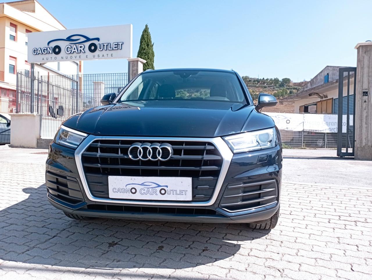 Audi Q5 2.0 TDI 150 CV Business