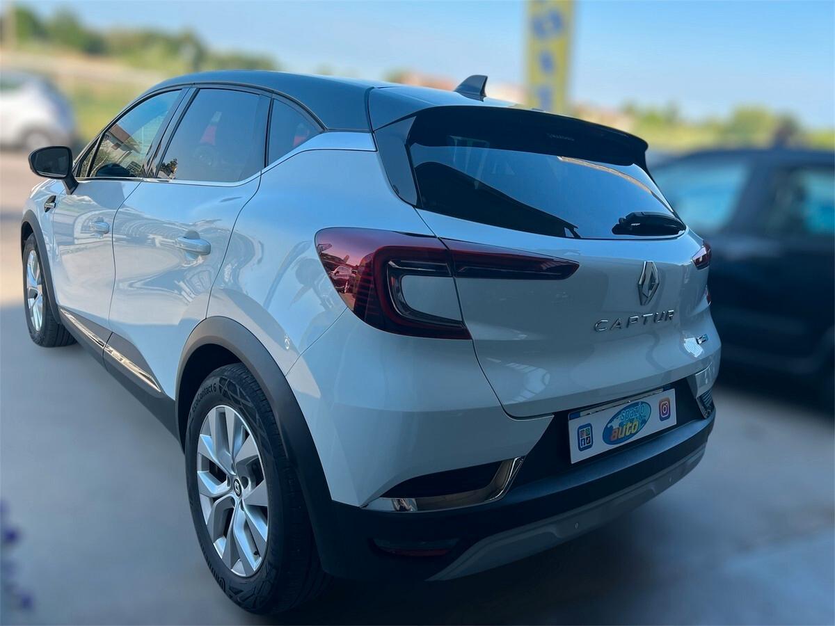 Renault Captur Full Hybrid E-Tech 145 CV Evolution BI COLORE