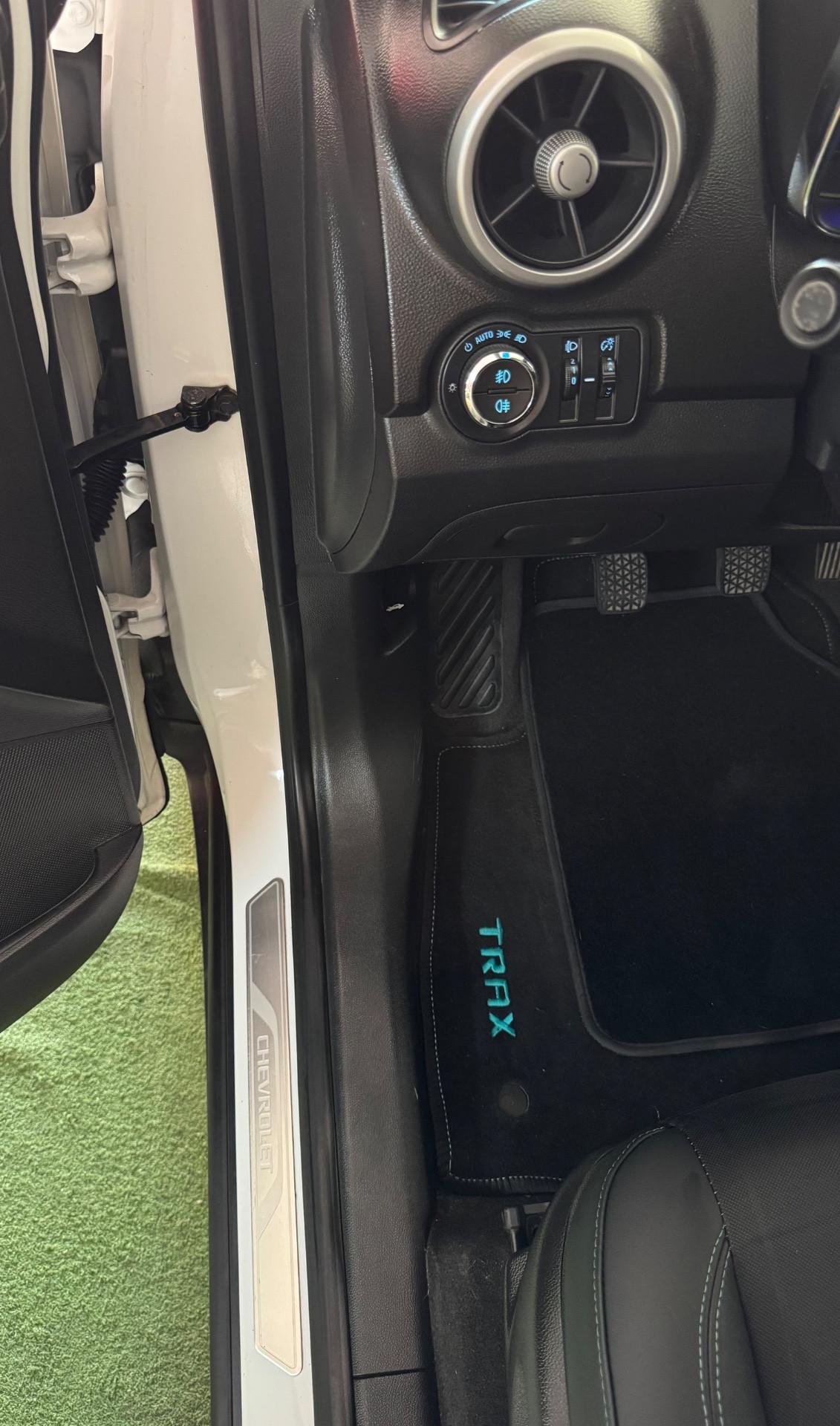 Chevrolet Trax FULL OPTIONAL TELECAMERA PELLE