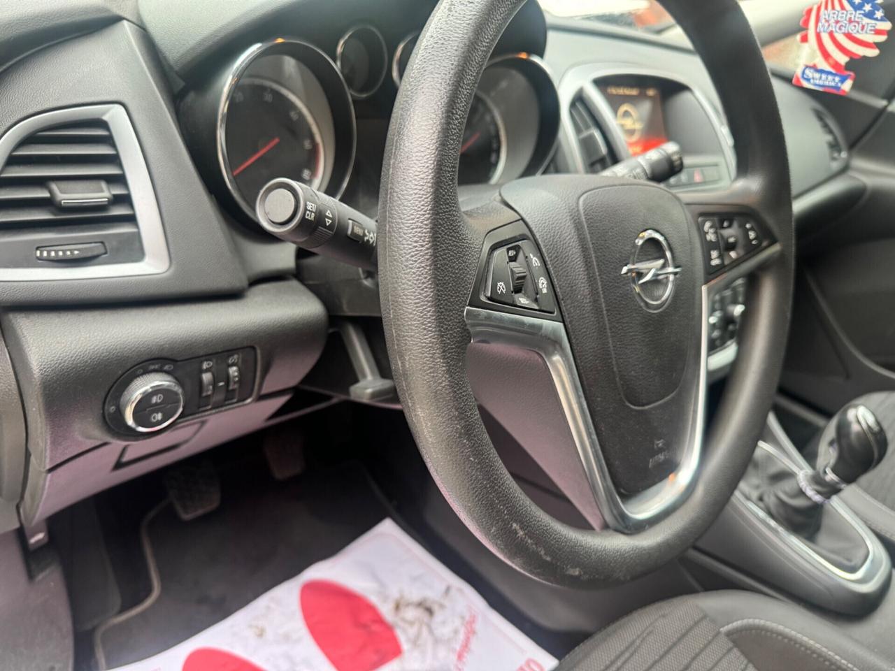 Opel Astra 1.6 CDTI EcoFLEX S&S 5P. Cosmo 2015