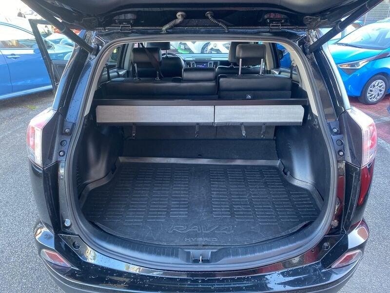 Toyota RAV4 2.5 Hybrid 2WD Lounge