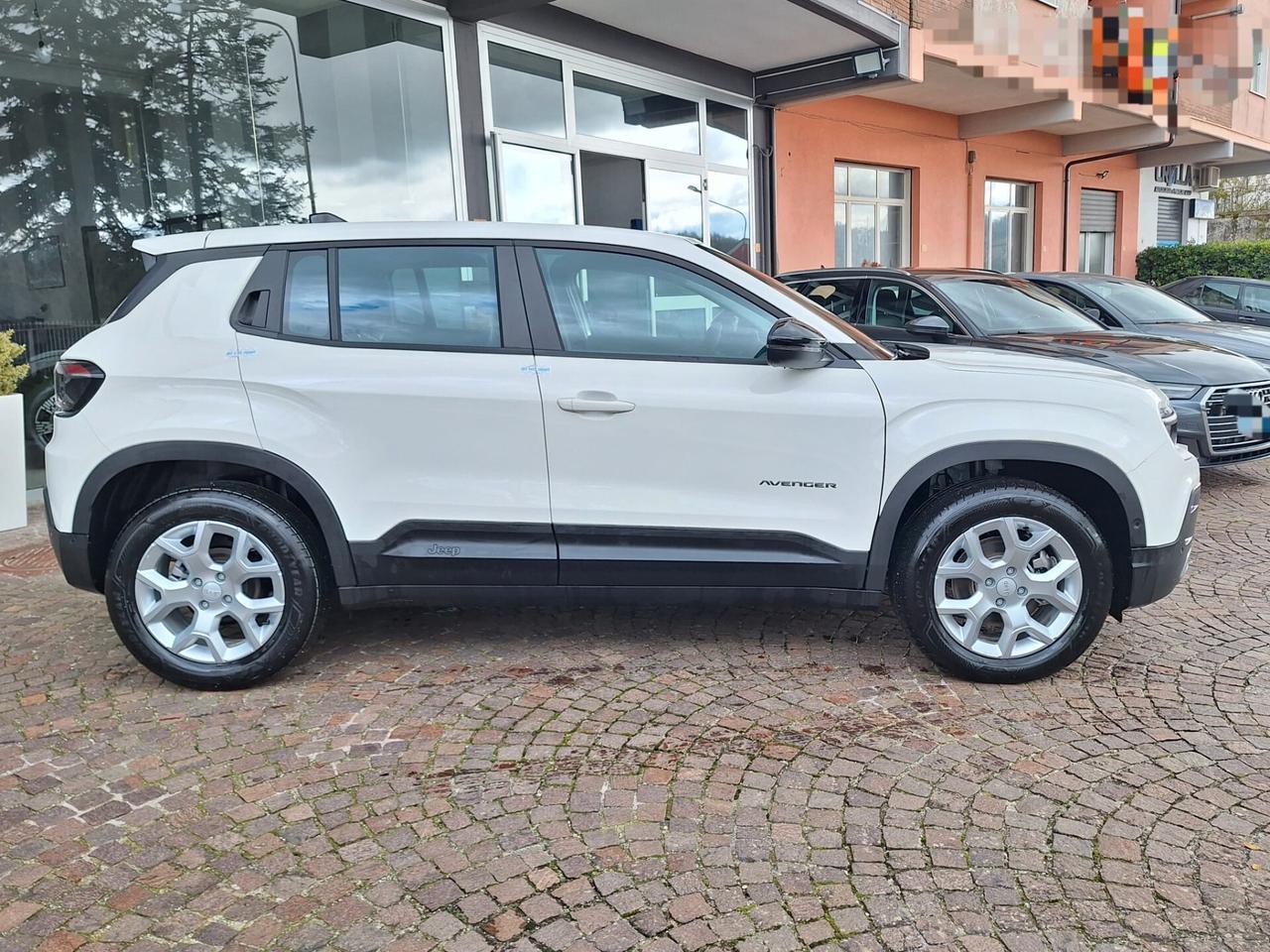 Jeep Avenger 1.2 Turbo 100 CV MHEV Longitude
