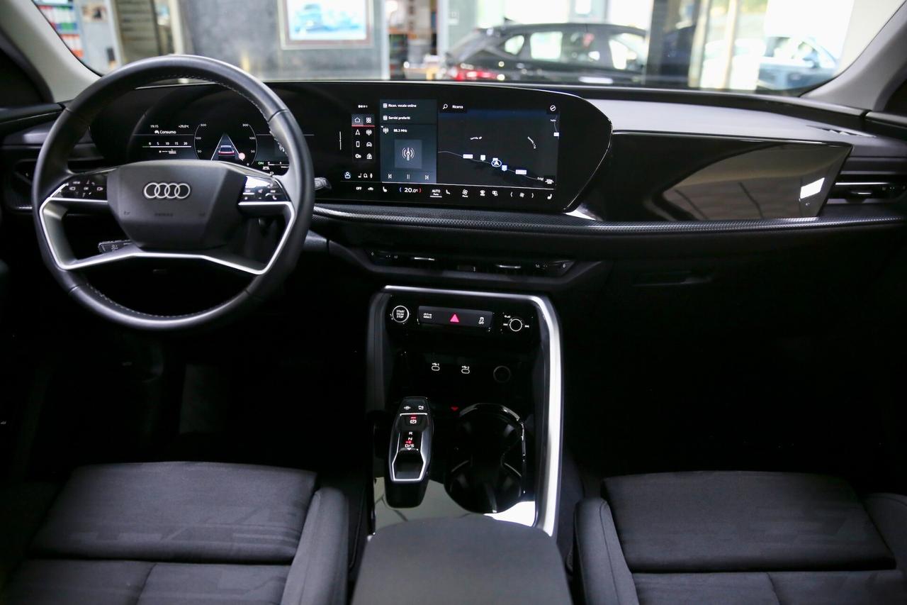 Audi Q5 Business TDI quattro 204 cv mhev+ S tronic