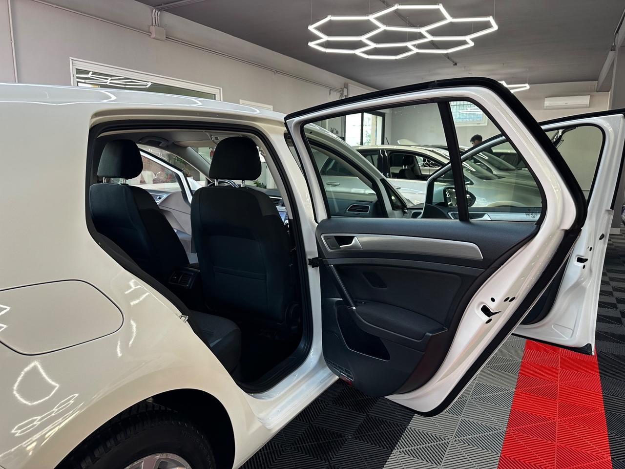 Volkswagen Golf 7 1.6 TDI DSG - FABIANOAUTO