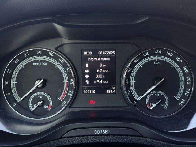 SKODA Karoq 1.6 TDI SCR DSG STYLE AUTOMATICA