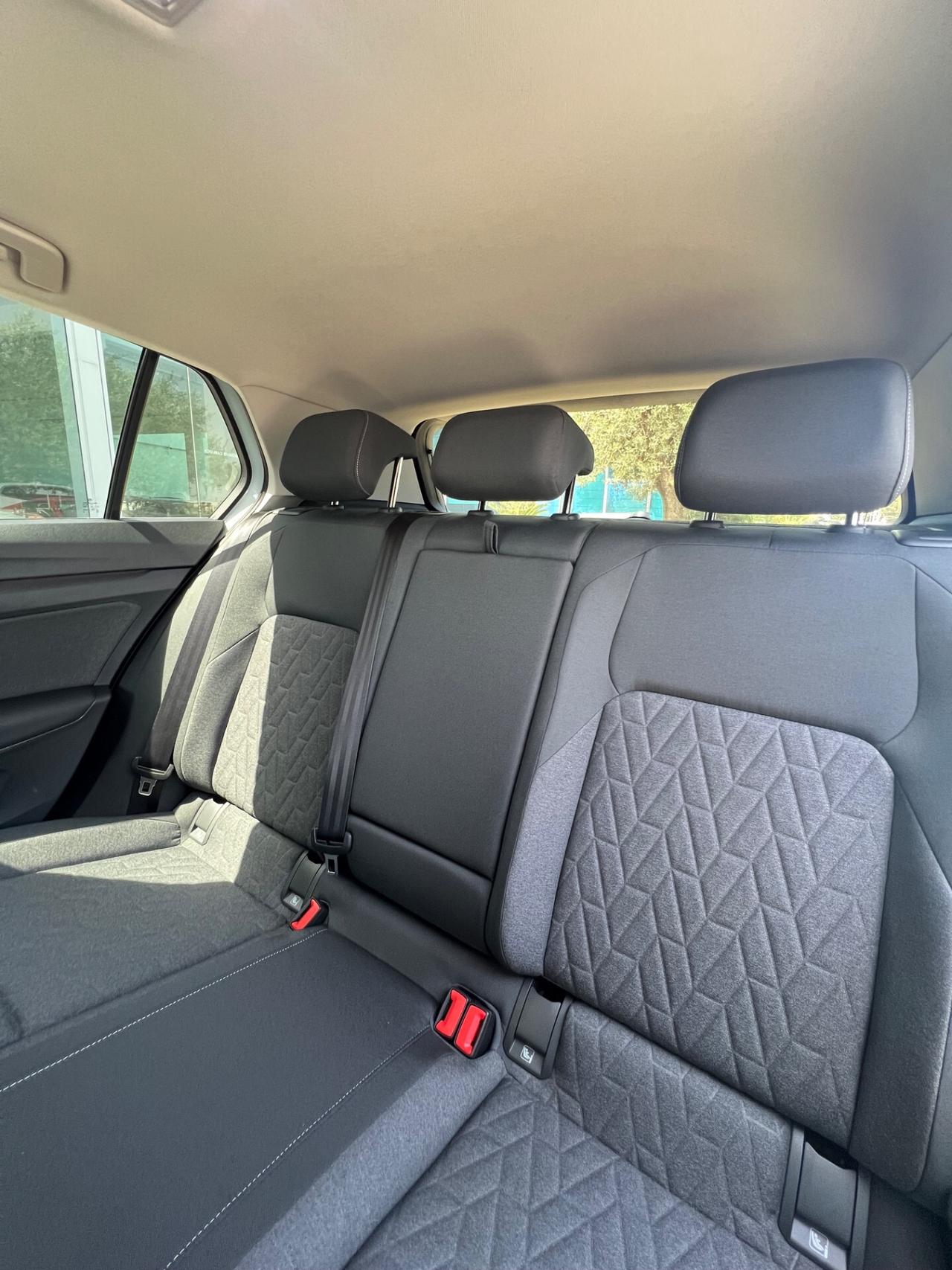 Volkswagen Golf 1.5 eTSI 115 CV DSG Edition Plus - SUPER OFFERTA T-STOCK