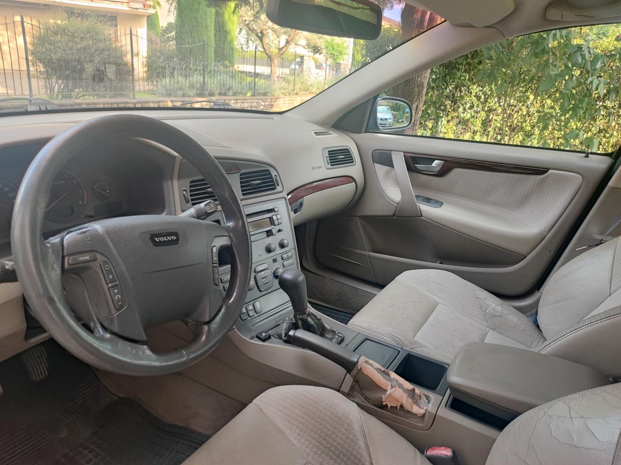 Volvo V70/XC70 2.4 b/GPL 170 CV storico lavori