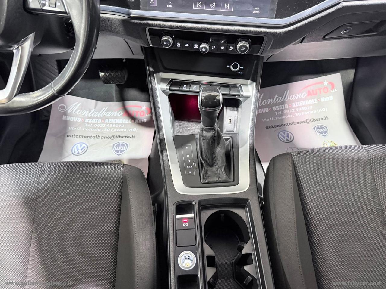 AUDI Q3 35 TDI S tronic Business SPORT