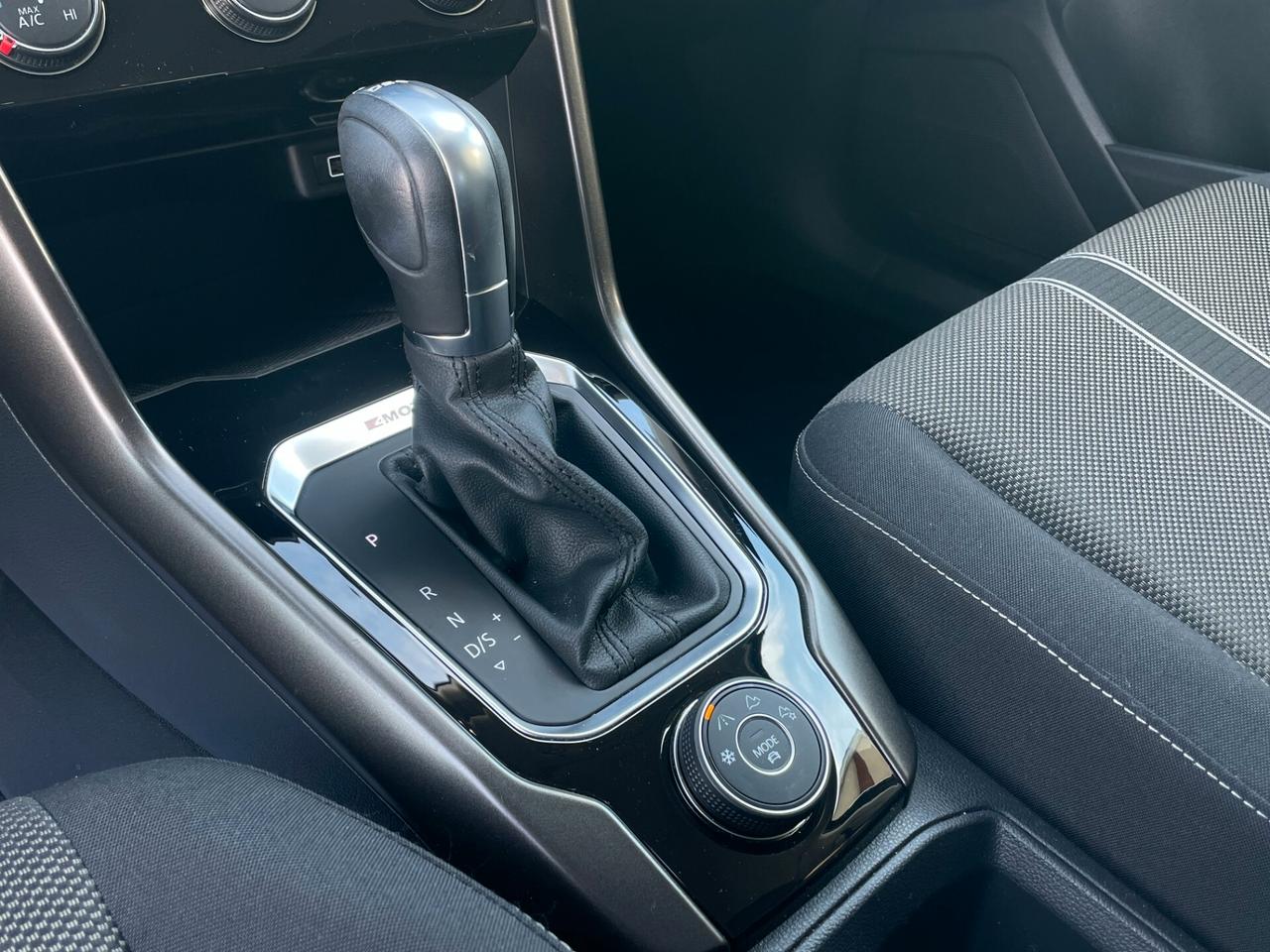 Volkswagen T-Roc 2.0 TDI 150cv DSG 4MOTION Advanced