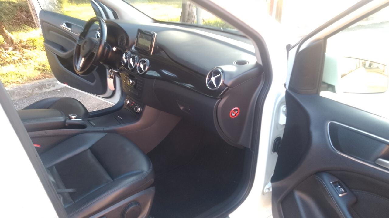 Mercedes-benz B 180 CDI Automatic Premium 2015
