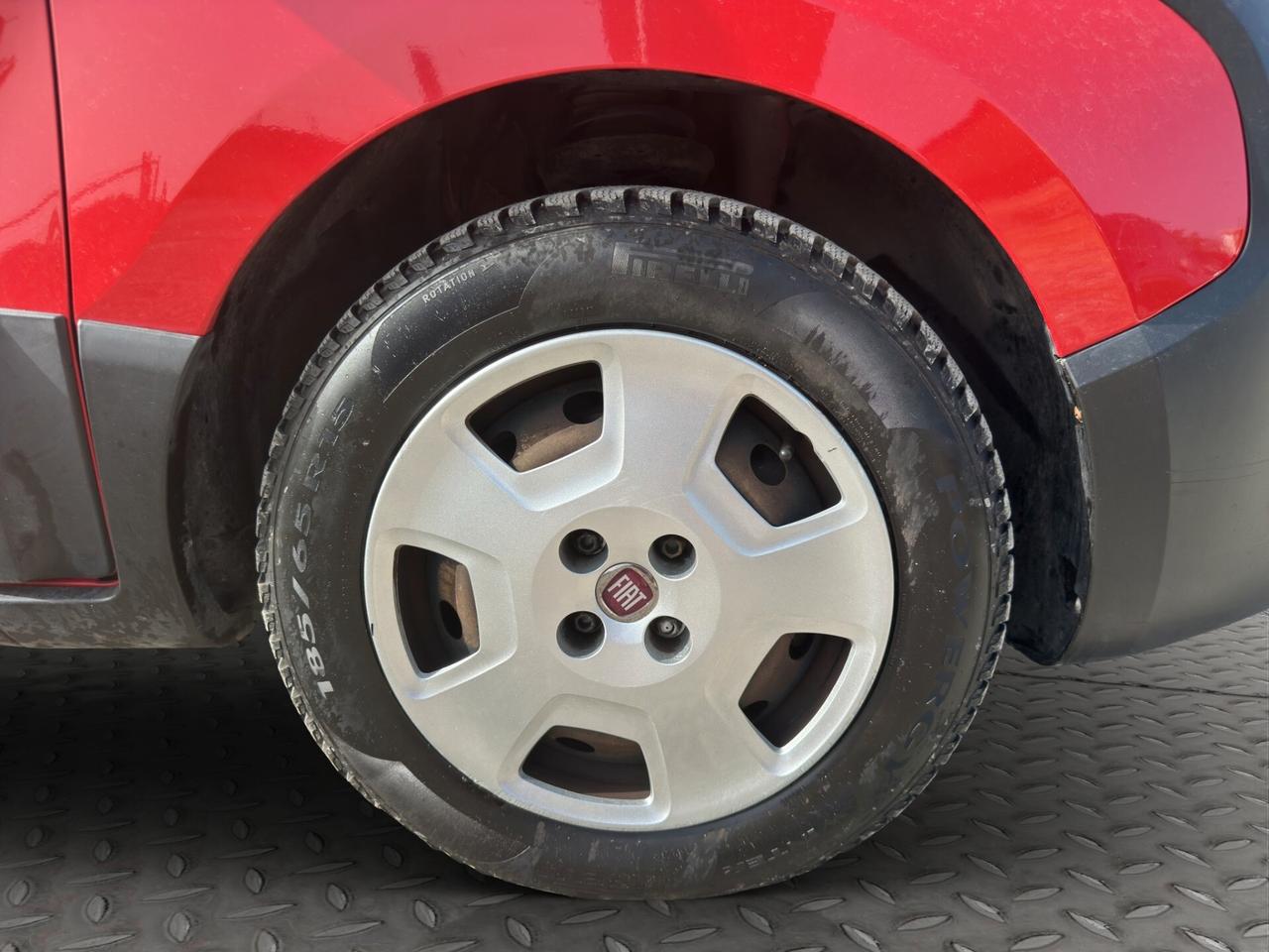 Fiat Fiorino 1.3 MJT 95CV Cargo Adventure