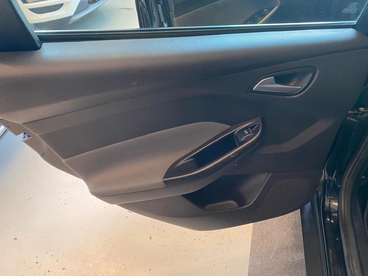 Ford Focus 1.6 TDCi 95 CV