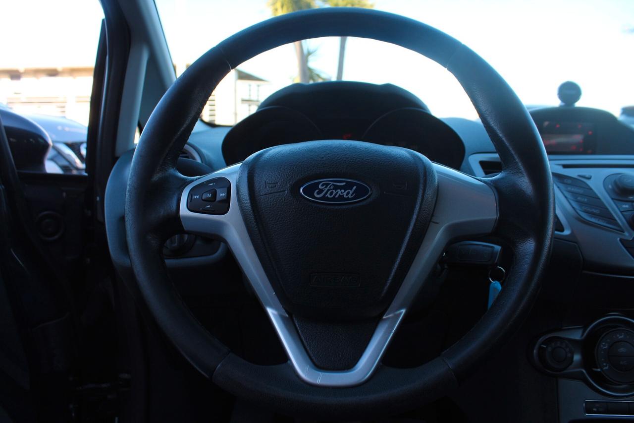 Ford Fiesta Fiesta+ 1.2 82CV 5 porte