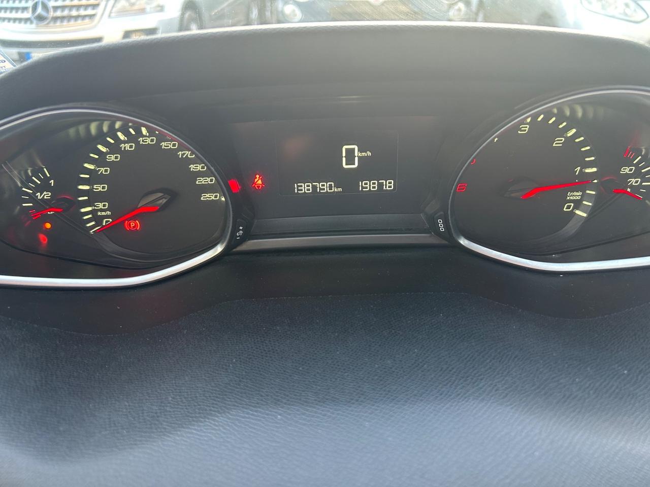 Peugeot 308 BlueHDi 120 S&S SW Euro6