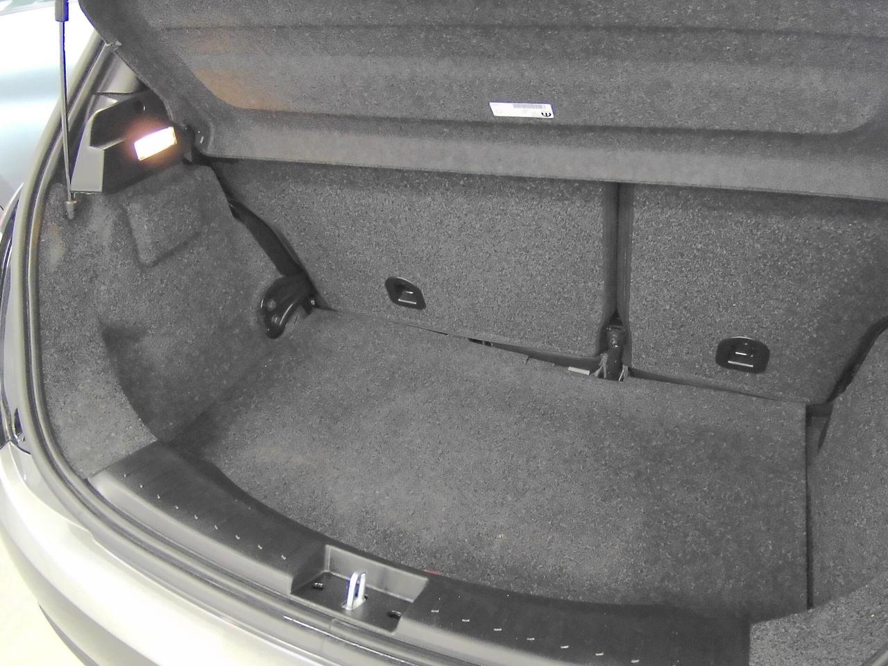 Lancia Ypsilon 1.0 FireFly 5 porte S&S Hybrid Silver Plus