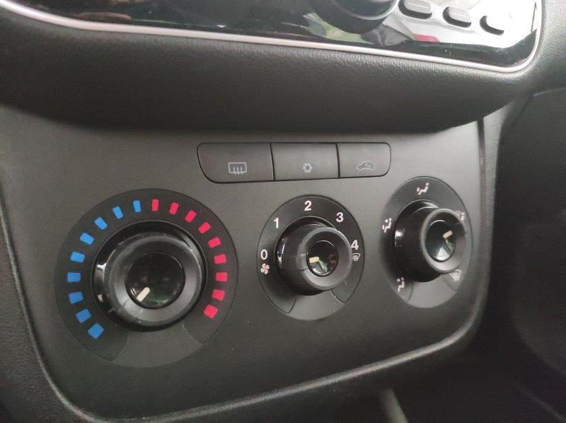 FIAT Punto 4ª serie - Punto 1.2 8V 5 porte Lounge