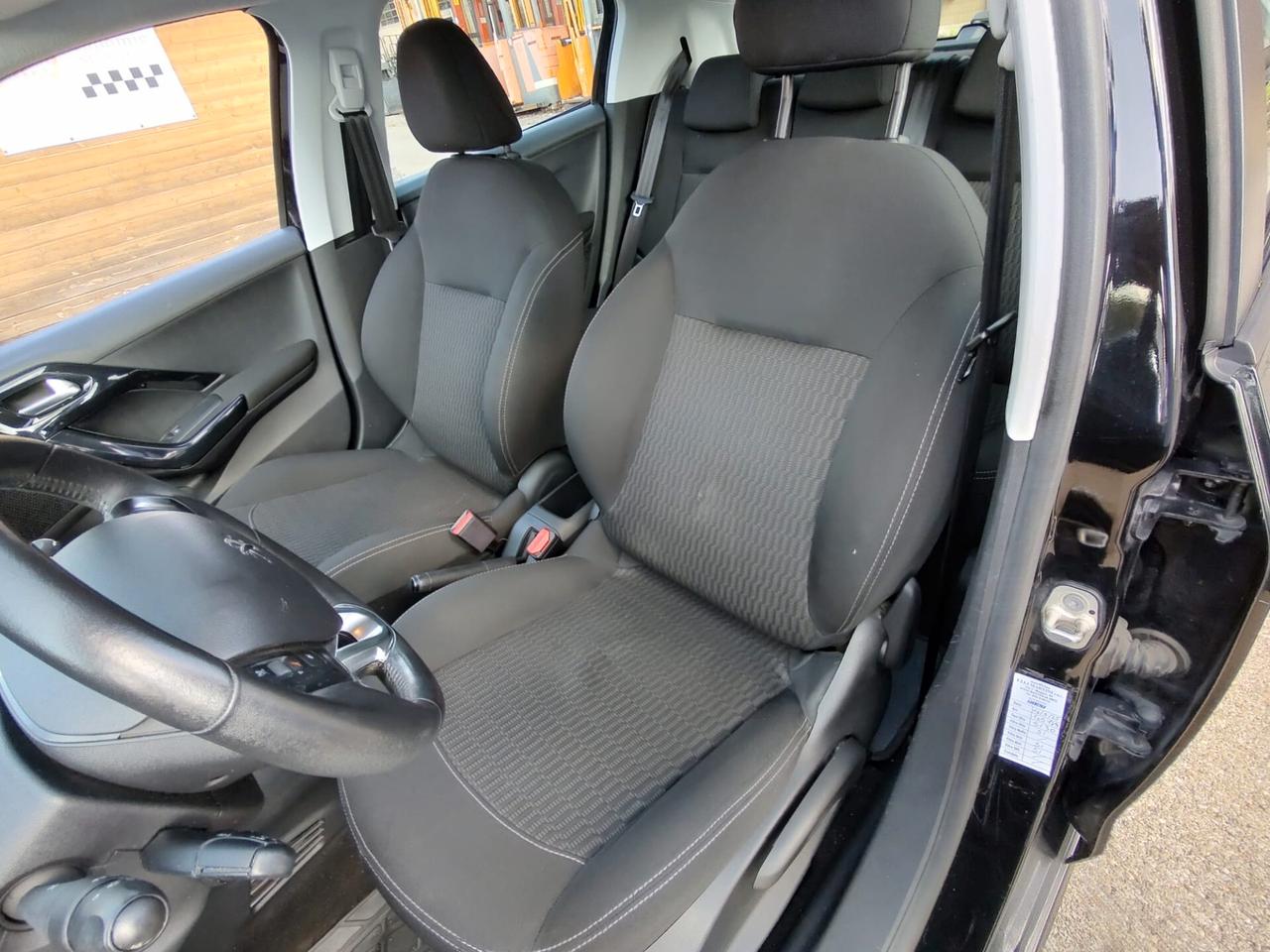 Peugeot 208 PureTech 68 5 porte Active, BENZINA\GPL, OK NEOPATENTATI, GARANZIA L.12 MESI