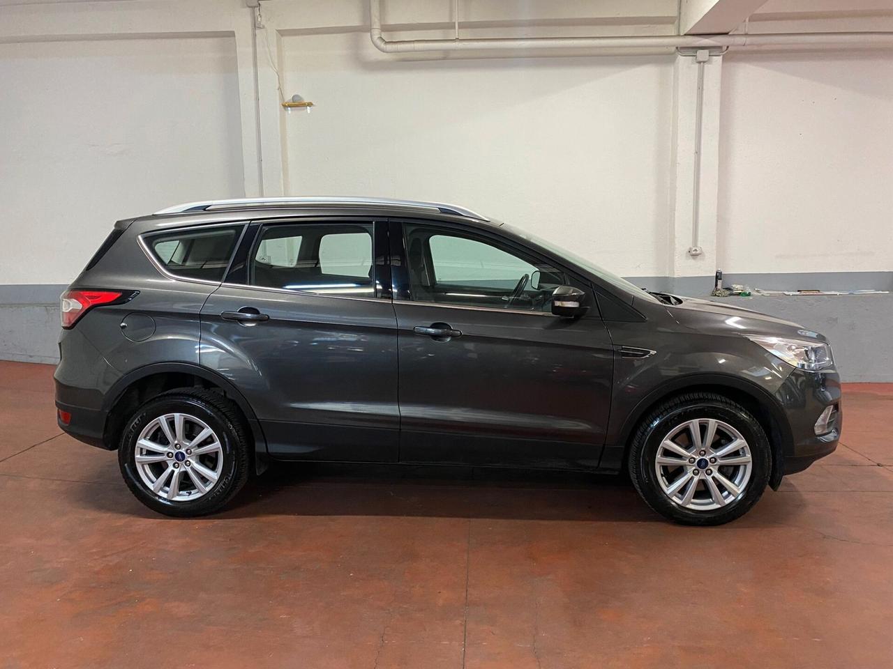 Ford Kuga 2.0 TDCI 120 CV S&S 2WD Business