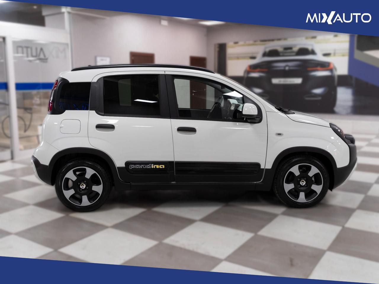 Fiat Panda Pandina Cross 1.0 Firefly Hybrid S&S 70CV