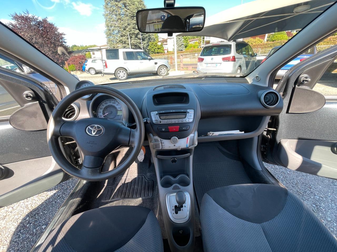 Toyota Aygo I 2005 5p 1.0 Sol m-mt