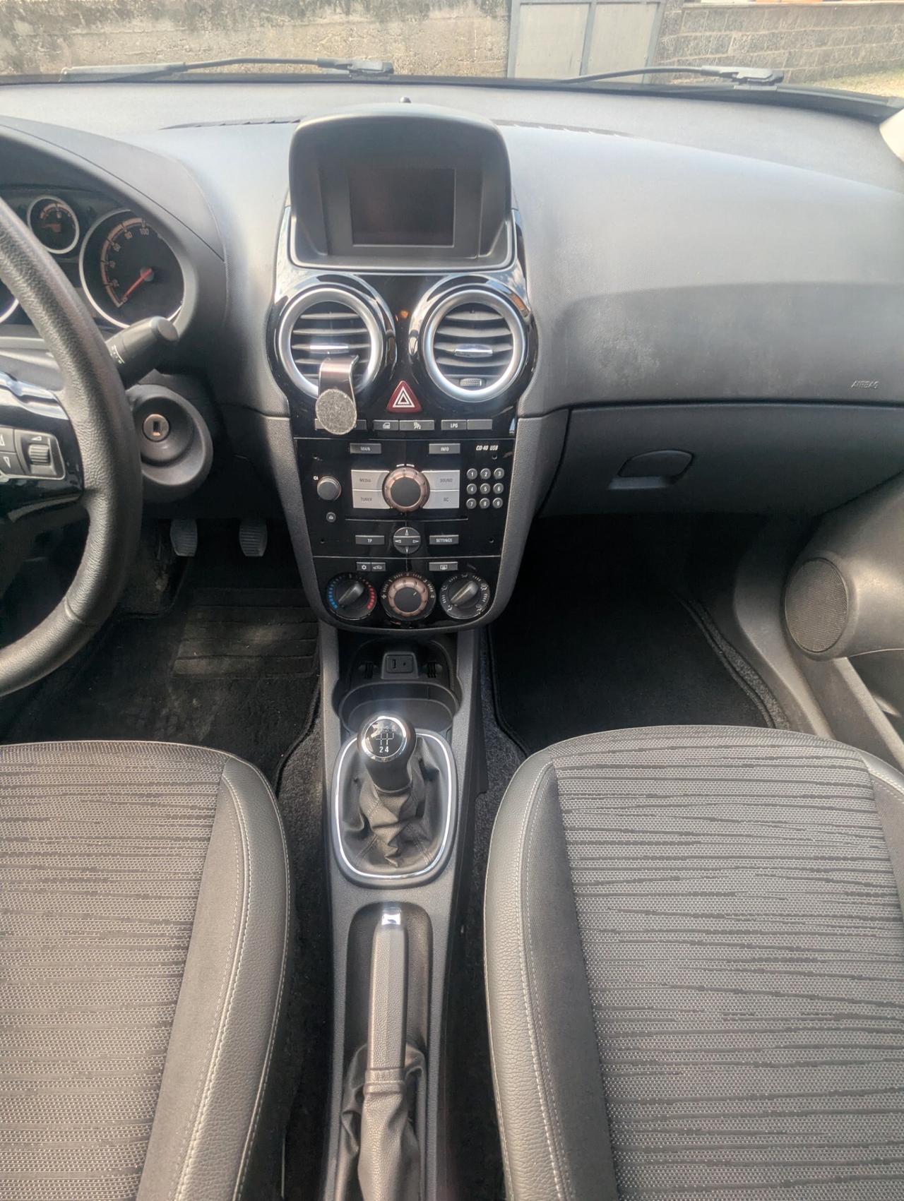 Opel Corsa GPL valido fino al 2035