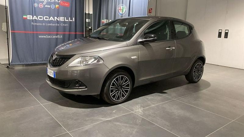 Lancia Ypsilon 1.0 FireFly 5 porte S&S Hybrid Oro