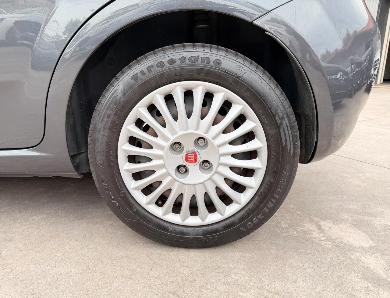 Fiat Punto 1.3 MJT II S&S 95 CV 5 porte Street