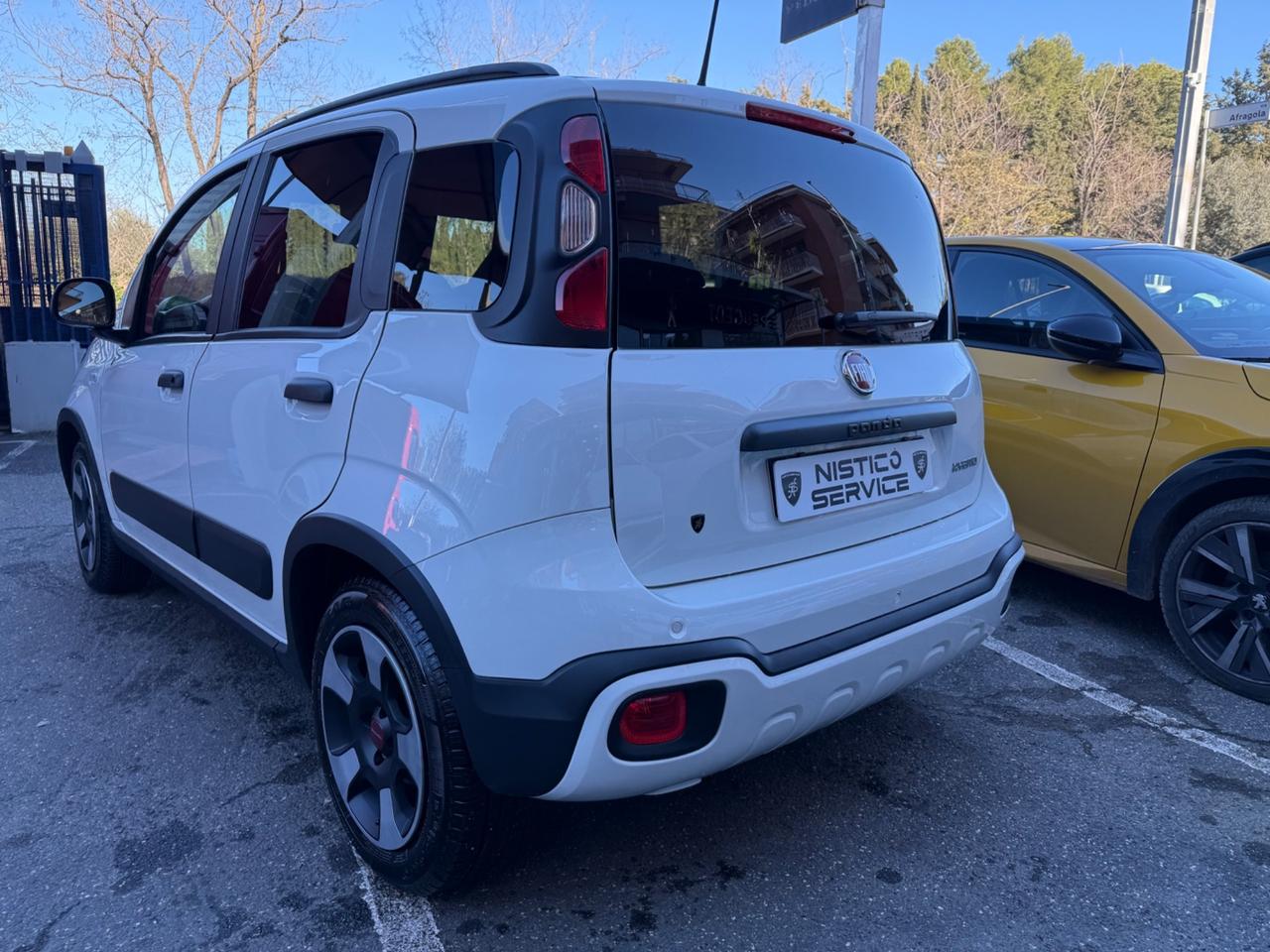 Fiat Panda 1.0 FireFly S&S Hybrid Cross