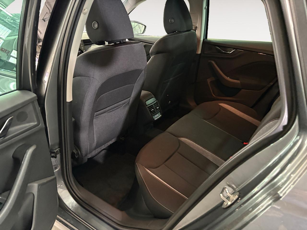 SKODA Kamiq 130 Edition 1,0 TSI 85 kW (115 CV) 7 marce - DSG