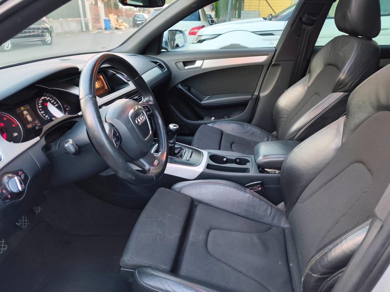 Audi A4 Avant 2.0 TDI 170CV S line tetto apribile full optional