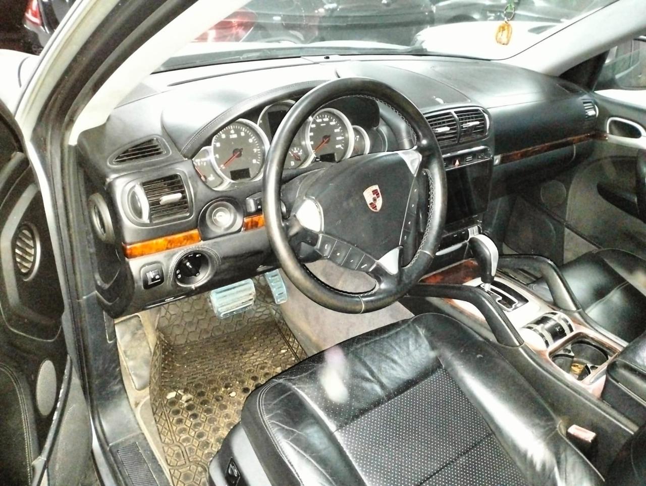Porsche Cayenne 4.5 cat S