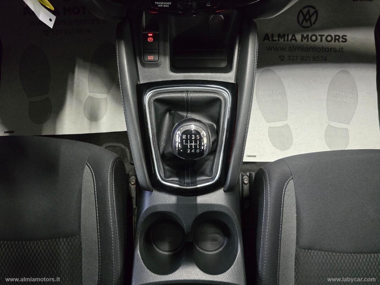 NISSAN Qashqai 1.5 dCi Acenta