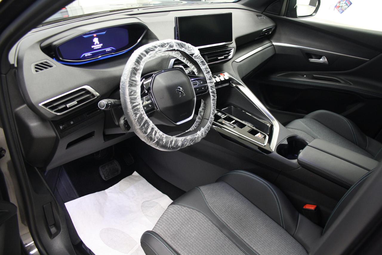 PEUGEOT 3008 1.5 HDI 130CV ALLURE PACK *2024