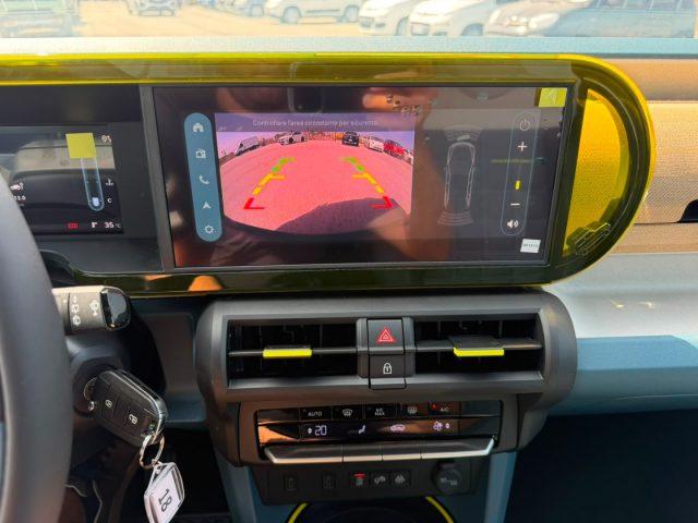 FIAT Grande Panda 1.2 100 CV S&S La Prima