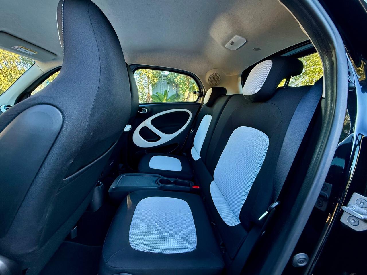 SMART FORFOUR 70 1.0 PASSION