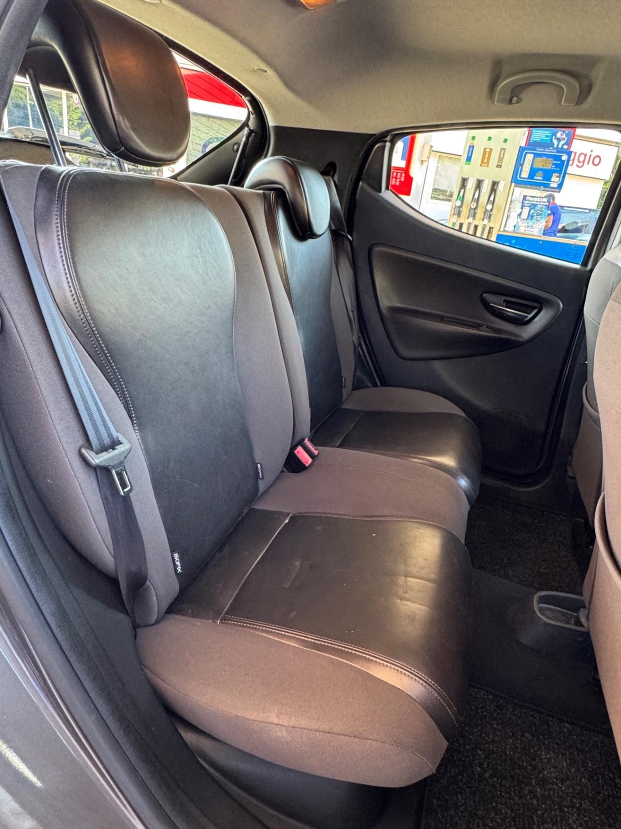 Lancia Ypsilon 1.3 MJT 16V 95 CV 5 porte S&S Platinum