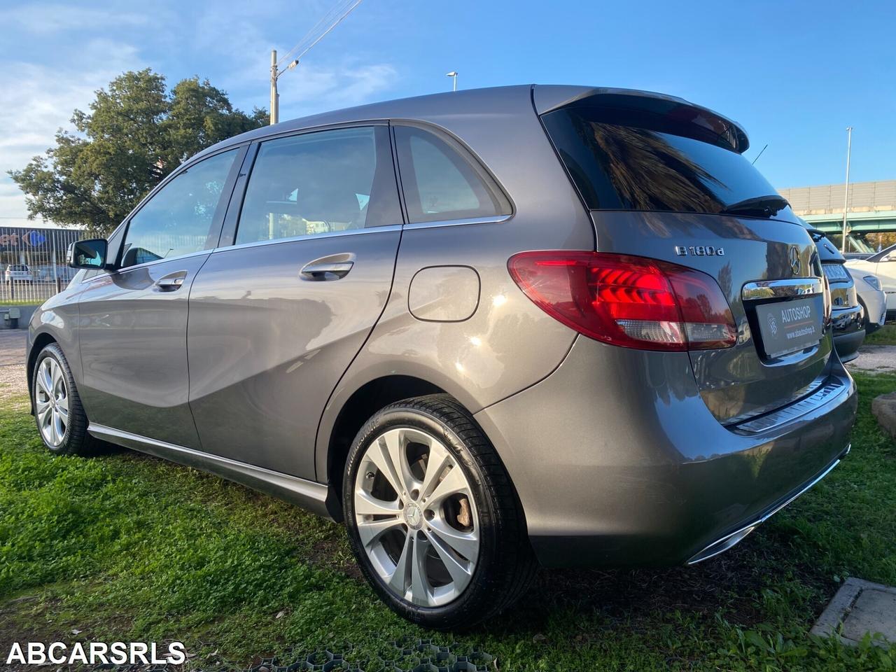 MERCEDES - Classe B - B 180 d Automatic Premium -