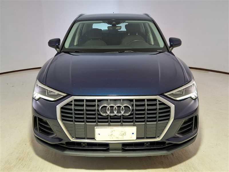 AUDI Q3 35 TDI S tronic Business