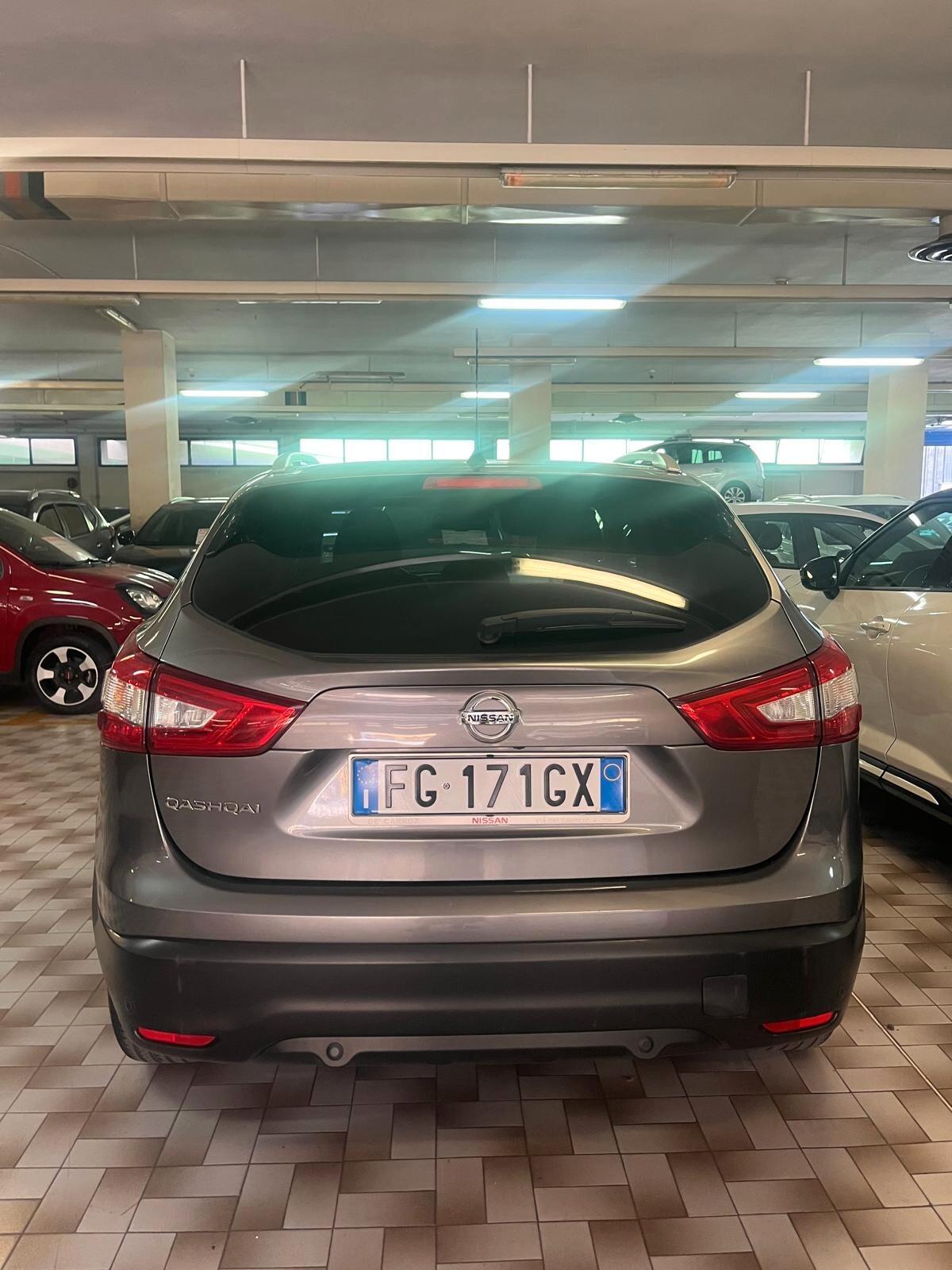 Nissan Qashqai 1.5 dCi N-Connecta