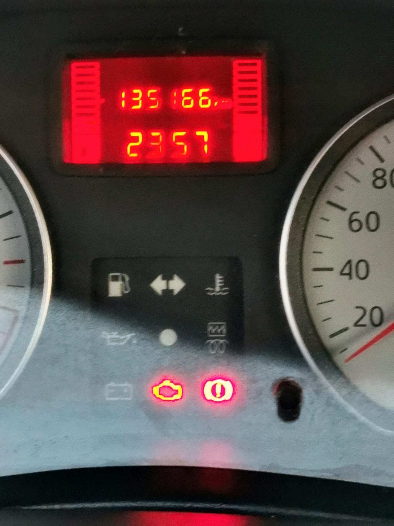 DACIA SANDERO IMP GAS . GARANZIA 24 MESI